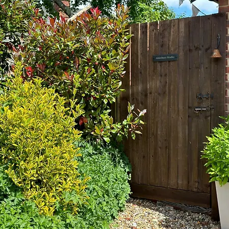 Alderbury Studio Salisbury Exterior photo