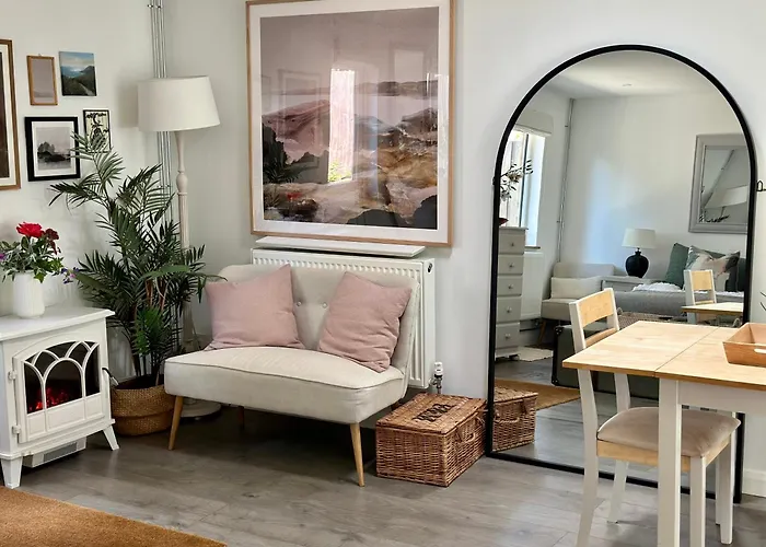 Alderbury Studio